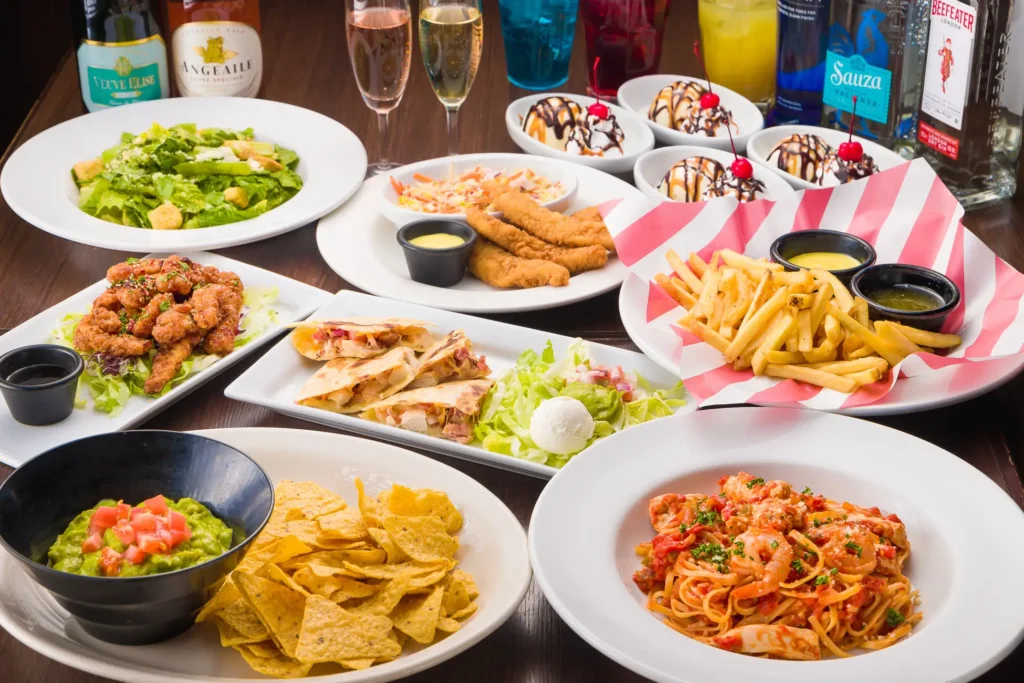 【TGIフライデーズ】 春のパーティーに、新ヒロイン登場。『レディースパーティーコース』新発売！～3月は30分延長、4月は早得10%OFF～